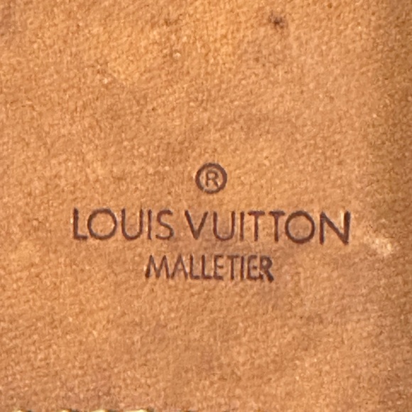 Louis Vuitton Malletier Luggage Tag & Poignet Set - Picture 4 of 4